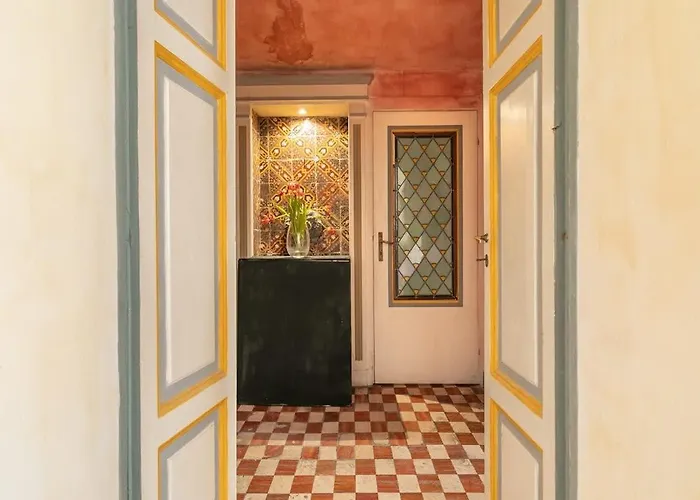 Apartment Farnese Designer Loft By Romeloft *