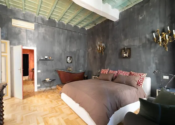 Farnese Designer Loft By Romeloft * Rom